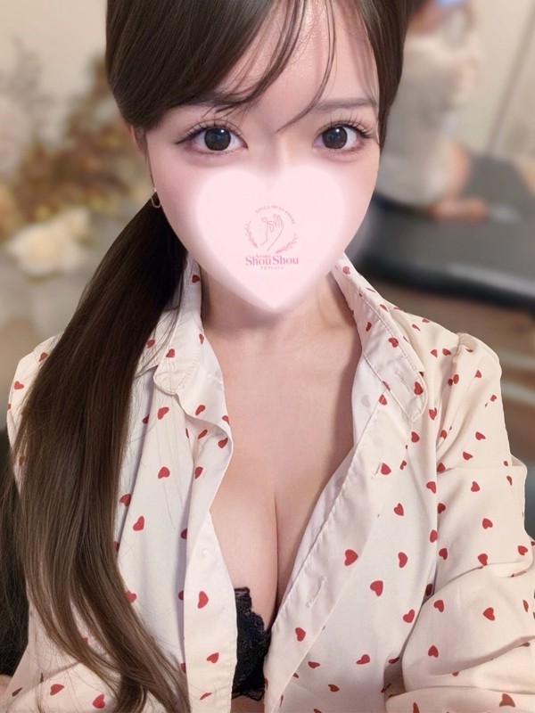 月野リリ